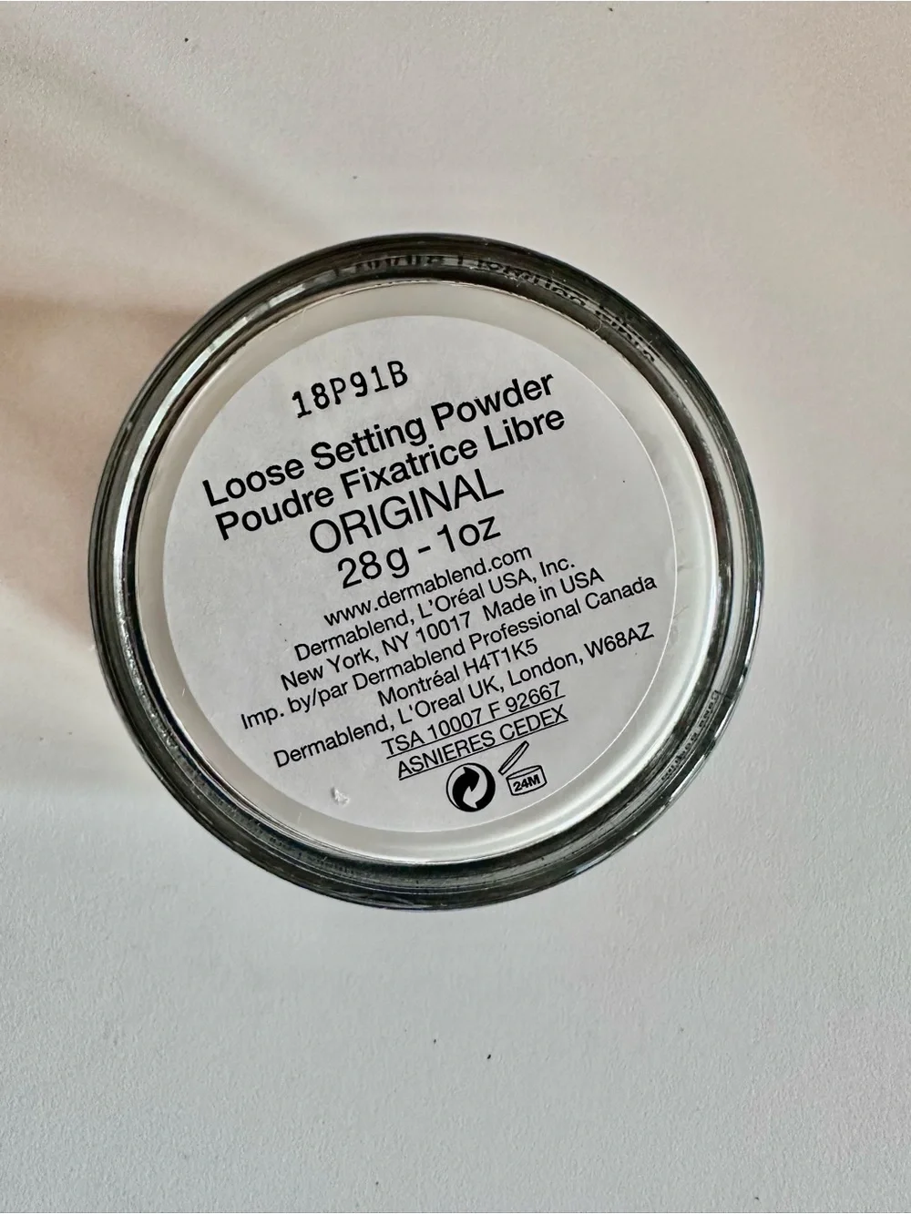 Dermablend Loose Setting Powder - Professional Finishing Powder in Original